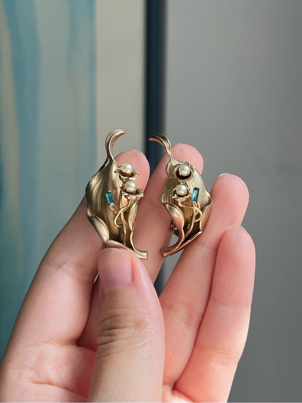 1960s Lily Gold-Tone Clip-On Earrings
